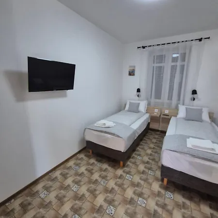 Altair Arpad Apartamento