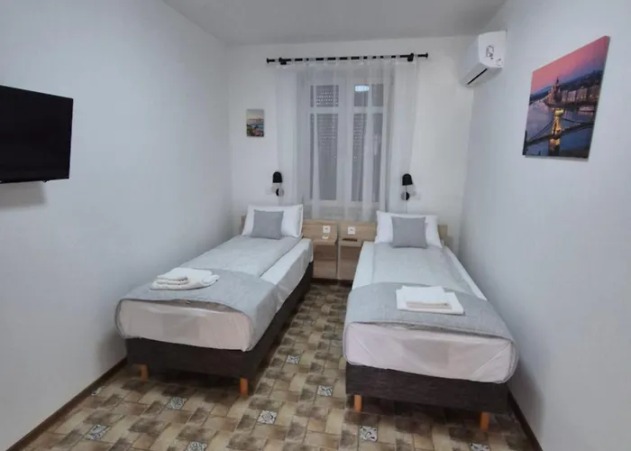 Altair Arpad 아파트 베체스